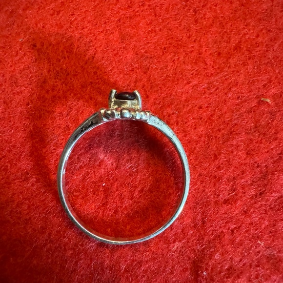 🌹 VINTAGE 925 Sterling Silver Ring Deep Red Garnet Halo Sz 10 - Picture 2 of 7